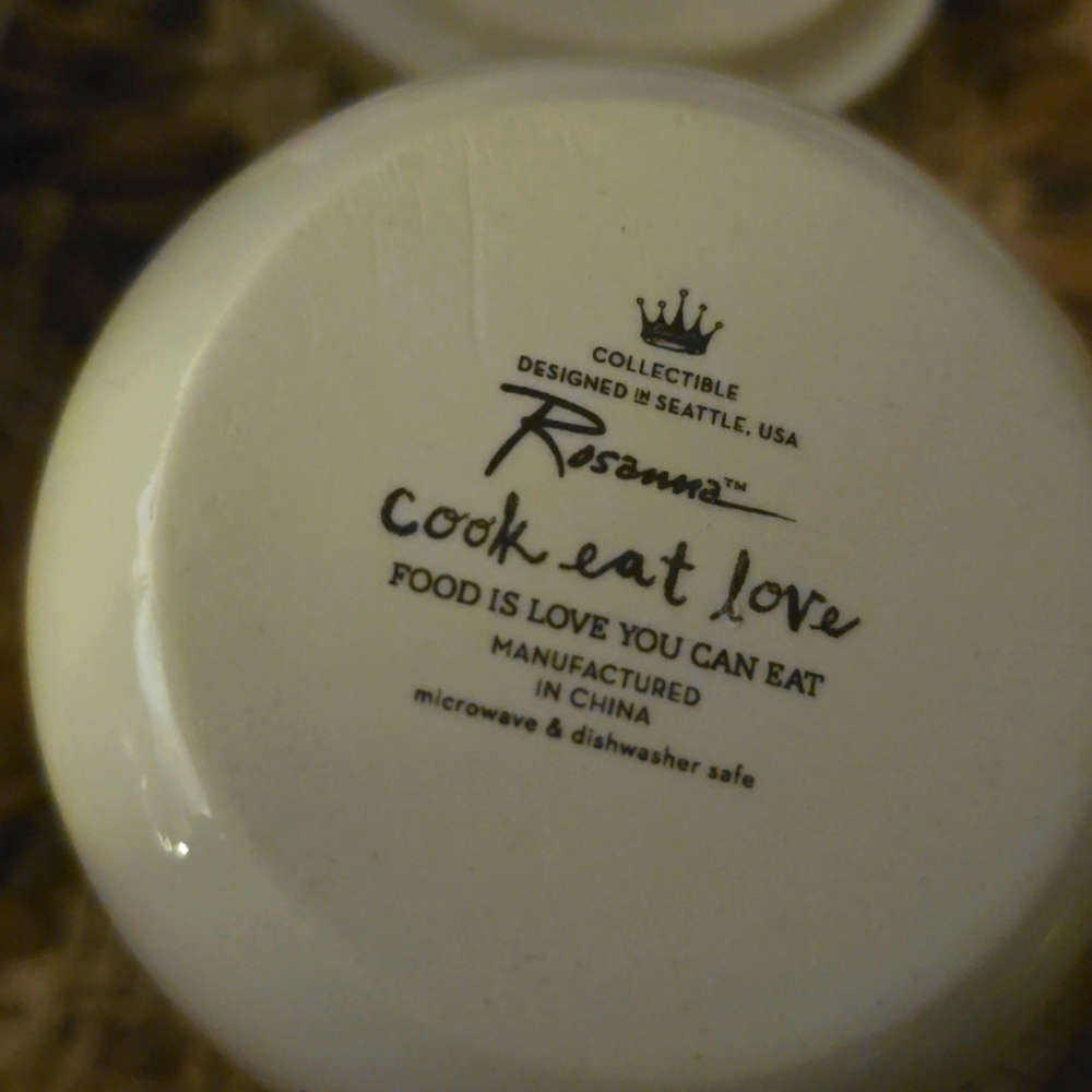 Rosanna ~Cook Eat Love ~ All Spice ~ Porcelain Spice Jar 4” NIB - Picture 5 of 6